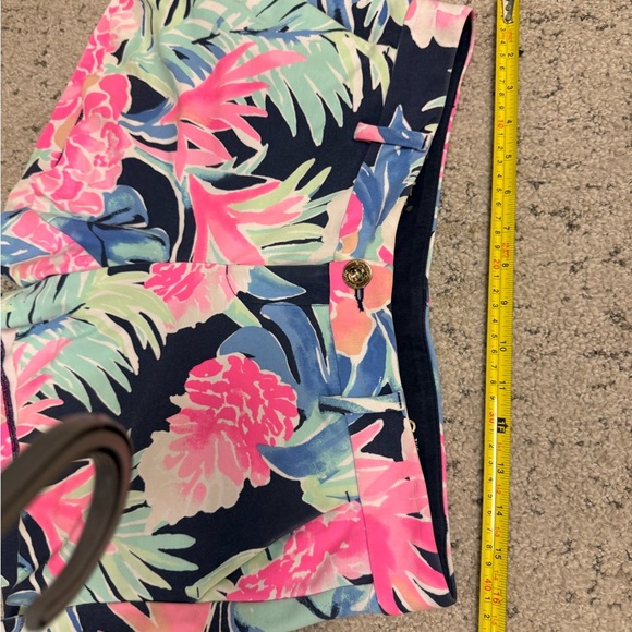 Lilly Pulitzer size 6 EUC Pink and Blue Shorts shorts muted bright - Picture 12 of 14